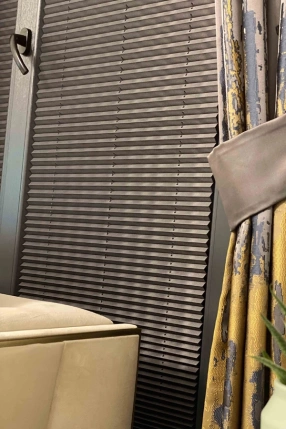 Alacakaranlık Siyah Cambalkon Perdesi