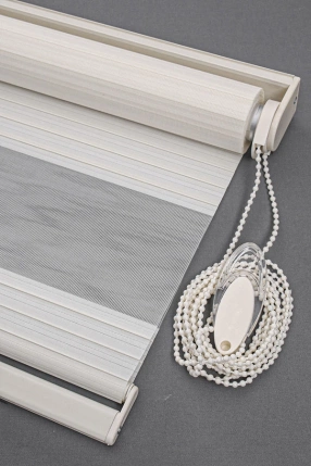 Kirlibeyaz Degrade Zebra Perde