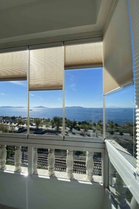 Mottled Ecru Pleated Curtain